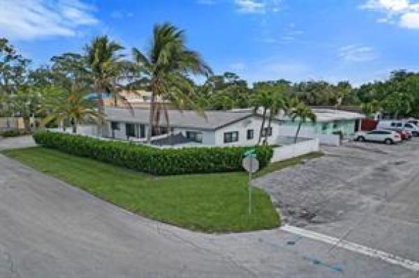 2500 NE 16th #1-2, Wilton Manors, Florida 33305, image 1