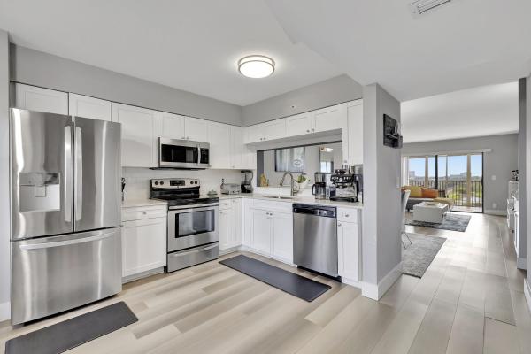 Cypress Bend, 2200 S Cypress Bend Dr #702, Pompano Beach, Florida 33069, image 1