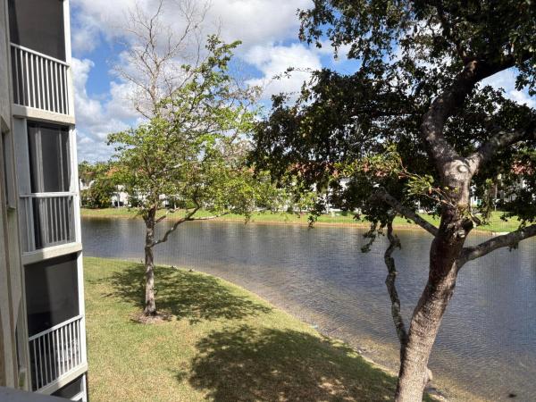 Southampton, 7763 Southampton Ter #312, Tamarac, Florida 33321, image 3
