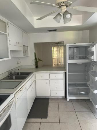 The Colonnades, 1151 Carlton #103, Fort Pierce, Florida 34949, image 3