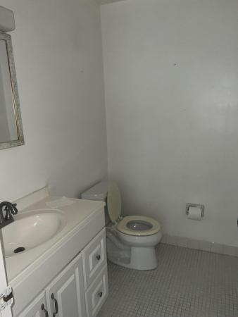 The Colonnades, 1151 Carlton #103, Fort Pierce, Florida 34949, image 1