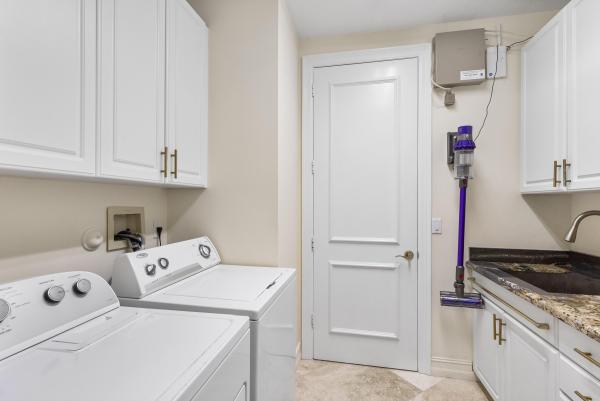 Lake Rogers Isle, 797 NE 33rd St, Boca Raton, Florida 33431, image 1