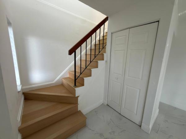 Habitat 2, 5702 NW 22nd Ct #28-B, Lauderhill, Florida 33313, image 3