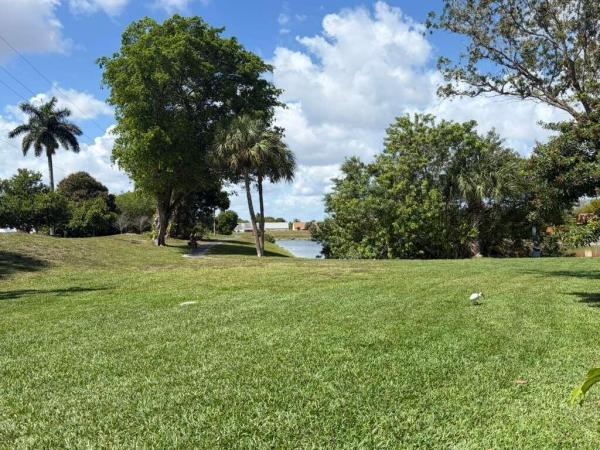Banyan Lake, 8182 Thames #D, Boca Raton, Florida 33433, image 1