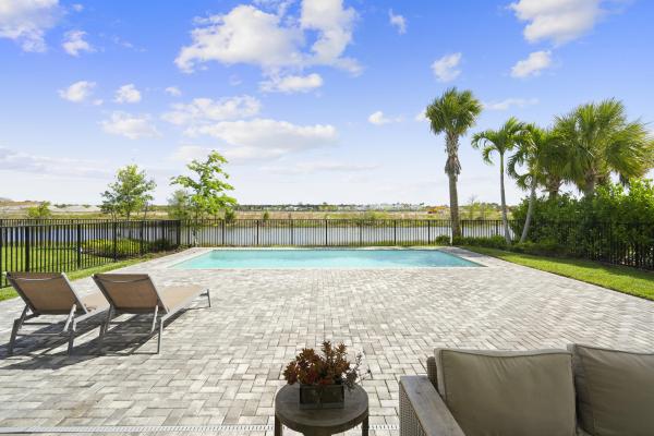 Windgate At Avenir, 12554 Nautilus Cir, Palm Beach Gardens, Florida 33412, image 2