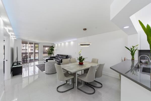 7524 Granville #201, Tamarac, Florida 33321, image 1