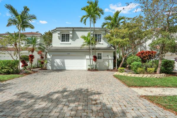 Classics At Bear Lakes, 2063 Cezanne Rd, West Palm Beach, Florida 33409, image 2