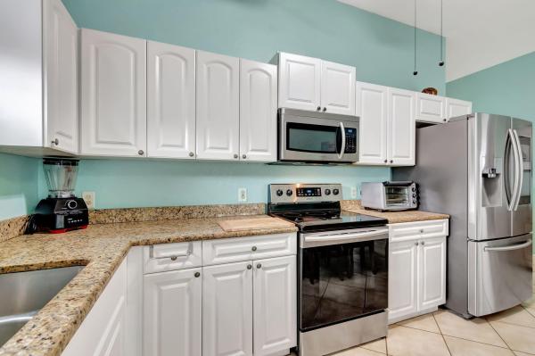 1616 S Johnson St, Lake Worth, Florida 33460, image 2