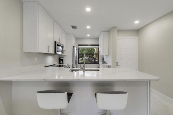 Briarwood At Eastpointe Country Club, 12911 Briarlake Dr #202, Palm Beach Gardens, Florida 33418, image 1