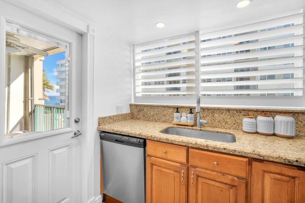 Port De Mer, 1239 Hillsboro Mile #202, Hillsboro Beach, Florida 33062, image 2
