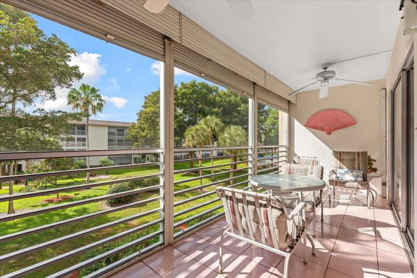 Lucaya Village, 2303 Lucaya Ln #G3, Coconut Creek, Florida 33066, image 1