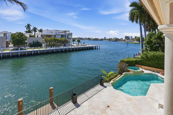 Island Bahia, 4 Isla Bahia Dr, Fort Lauderdale, Florida 33316, image 2