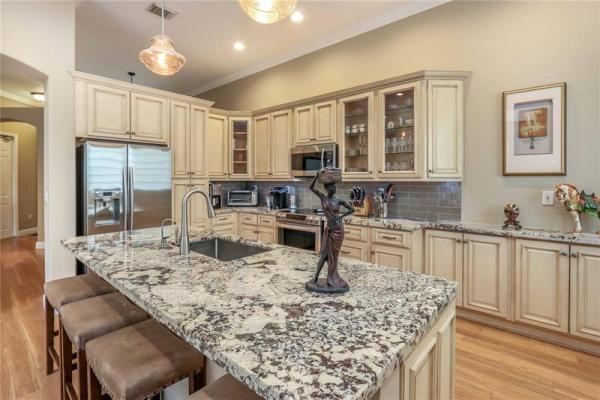West Lake Village, 1115 Linden St, Hollywood, Florida 33019, image 1