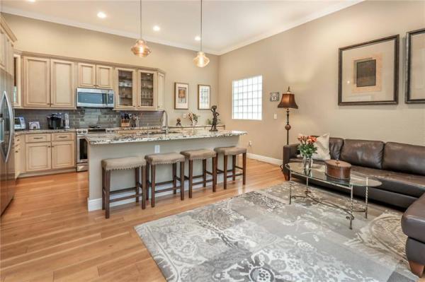 West Lake Village, 1115 Linden, Hollywood, Florida 33019, image 1