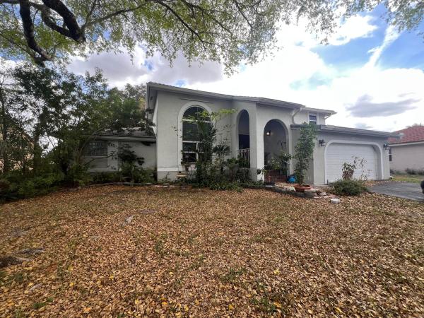 Falcon's Lea, 15010 E Falcons Lea Dr, Davie, Florida 33331, image 2