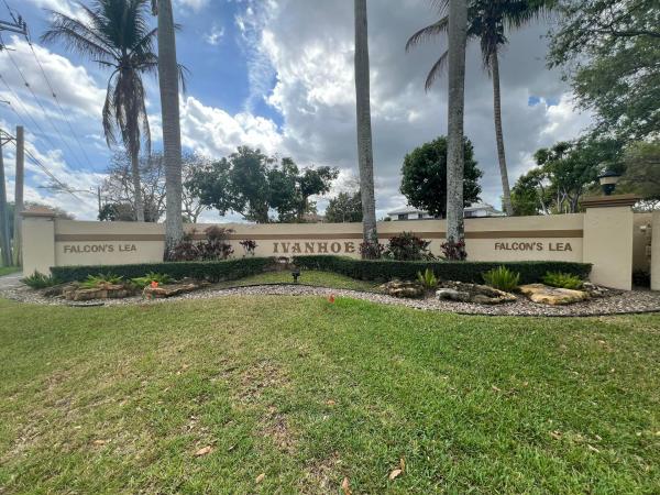 Falcon's Lea, 15010 E Falcons Lea Dr, Davie, Florida 33331, image 3