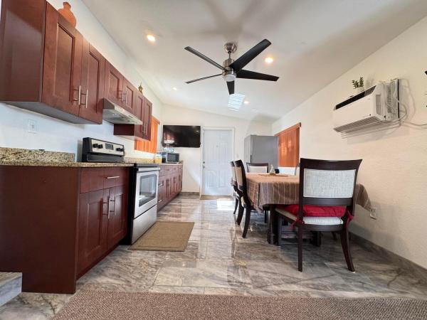 South Middle River, 1132 NW 7th, Fort Lauderdale, Florida 33311, image 1