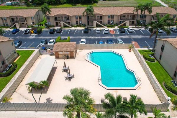 Boca Cove, 9480 Boca Cove Cir #415, Boca Raton, Florida 33428, image 2