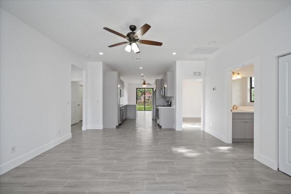 Acrehome Park, 1509 W 28th St, Riviera Beach, Florida 33404, image 3