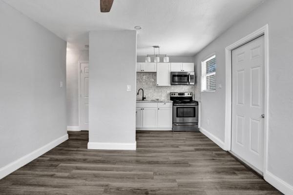 Collier City, 2261 NW 2nd St #1 & 2, Pompano Beach, Florida 33069, image 1