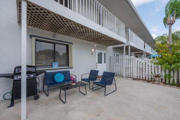 Mango Villas Townhouse, 324 W Pine St #11, Lantana, Florida 33462, image 1