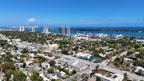 Northwood Pines, 642 35th, West Palm Beach, Florida 33407, image 1