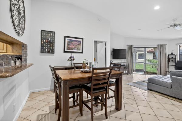 Lakeview Courts At Jacaranda, 8841 W Sunrise Blvd, Plantation, Florida 33322, image 3