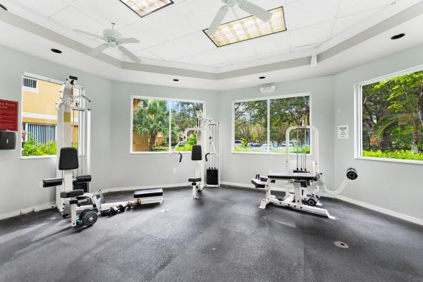 Paragon Plantation, 741 N Pine Island Rd #108, Plantation, Florida 33324, image 3