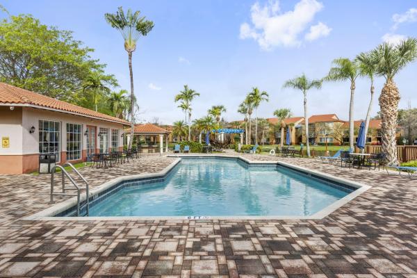 Lakes Of Jacaranda, 10773 Cleary #106, Plantation, Florida 33324, image 1