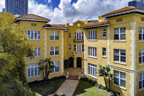 Beverly Terrace Manor, 3224 Biscayne Blvd #A-3, Miami, Florida 33137, image 1