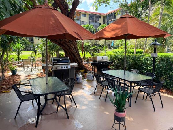 Garden Aire Village, 2601 NE 14th Street Cswy #340, Pompano Beach, Florida 33062, image 1