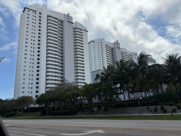 One Fifty One At Biscayne, 15051 Royal Oaks #1603, North Miami, Florida 33181, image 1