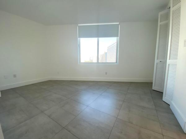 The Carriage House, 5401 Collins #620, Miami Beach, Florida 33140, image 1