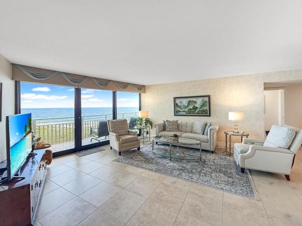 Tiara, 3000 N Ocean Dr #6E, Riviera Beach, Florida 33404, image 2