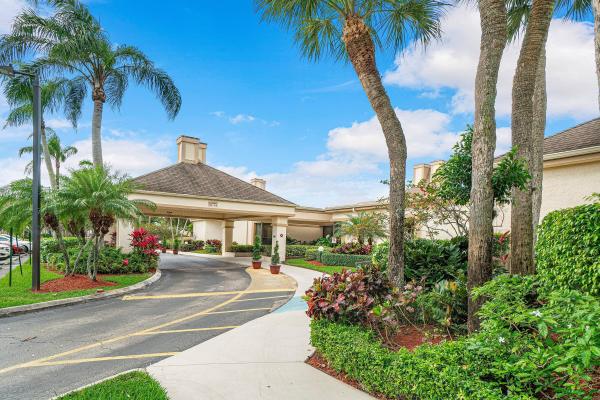 Boca Delray Golf & Country Club, 5020 Golfview Ct #1415, Delray Beach, Florida 33484, image 1