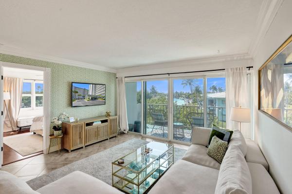 Waterford Point, 801 S Federal Hwy #301, Pompano Beach, Florida 33062, image 1