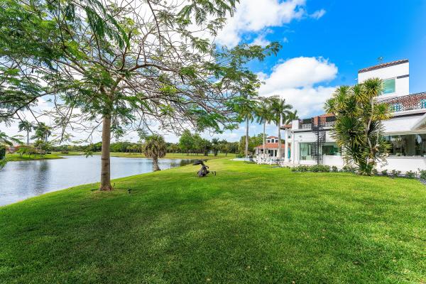 Frenchman's Creek Beach & Country Club, 13101 Monet Ln, Palm Beach Gardens, Florida 33410, image 1