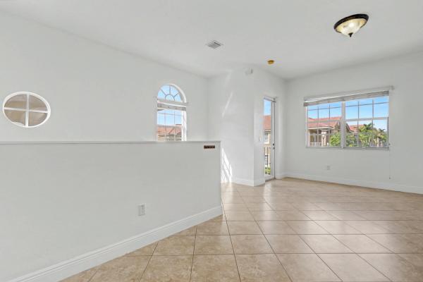 5869 Hampton Hls, Tamarac, Florida 33321, image 1