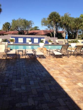 Fairways Of Boca Lago, 8425 Casa Del Lago #C, Boca Raton, Florida 33433, image 2