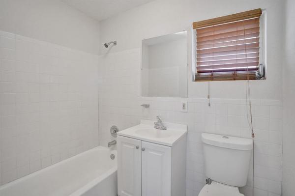 Fairlawn, 113 SE 14th St, Deerfield Beach, Florida 33441, image 1