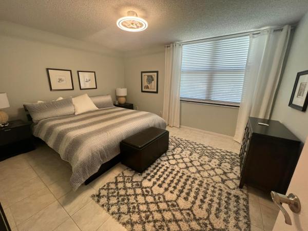 Lakeside At Delray, 2025 Lavers Cir #D107, Delray Beach, Florida 33444, image 1