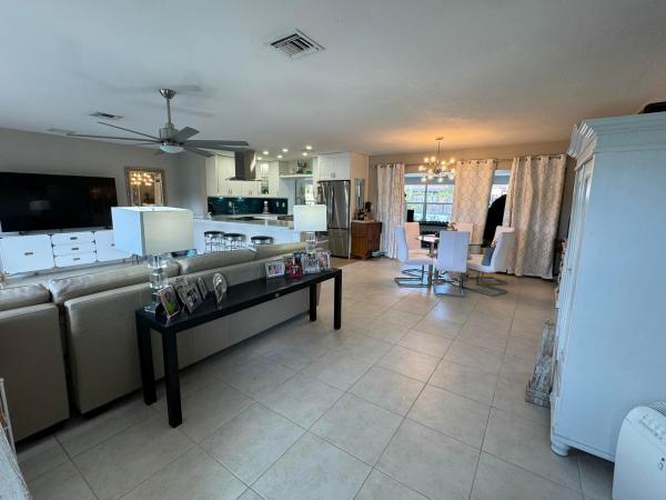 Paradise Palms, 2099 S Conference Dr, Boca Raton, Florida 33486, image 3