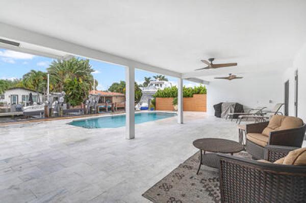 Country Club Isles, 1250 NE 27th Ter, Pompano Beach, Florida 33062, image 1
