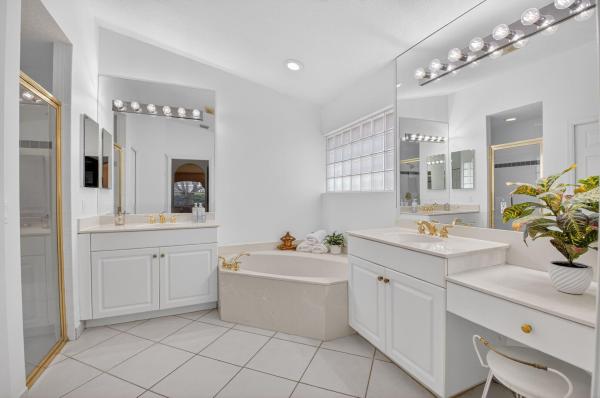 Limoge At The Cascades, 7170 Haviland Cir, Boynton Beach, Florida 33437, image 1