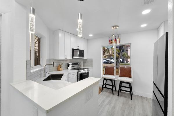 Las Brisas At Coral Bay, 6363 Seagrape Cir, Margate, Florida 33063, image 2