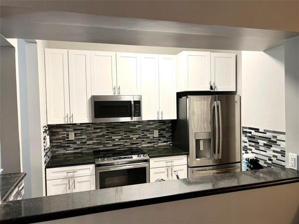 University Parc Residences, 7085 Nova Dr #226, Davie, Florida 33317, image 3