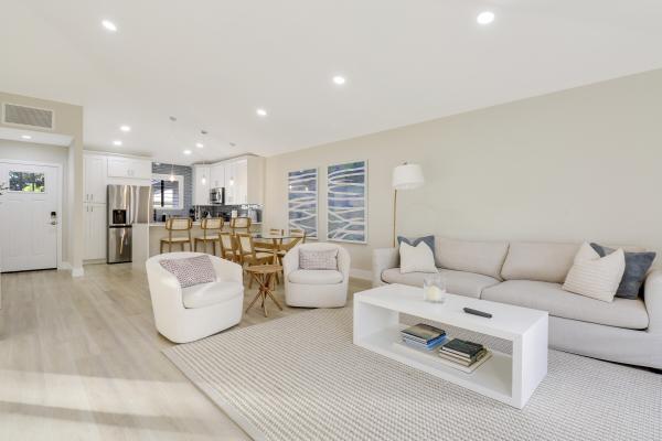 Club Cottages, 523 Club Dr, Palm Beach Gardens, Florida 33418, image 2