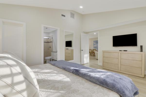Club Cottages, 523 Club Dr, Palm Beach Gardens, Florida 33418, image 1