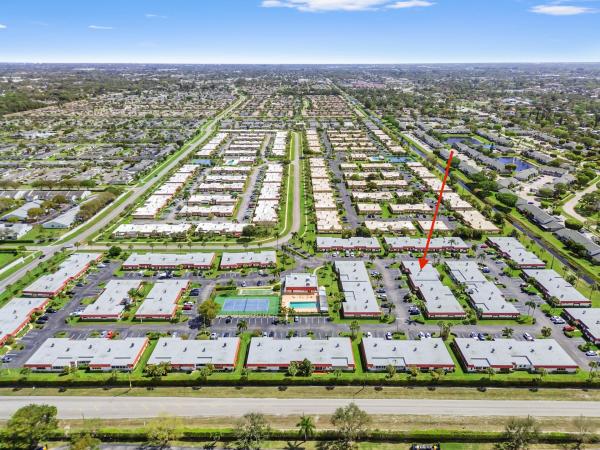 Fernley 4 At Cresthaven Townhomes, 5800 Fernley Dr W #14, West Palm Beach, Florida 33415, image 1