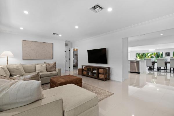 Coral Ridge Isles, 5351 NE 16th Ter, Fort Lauderdale, Florida 33334, image 1